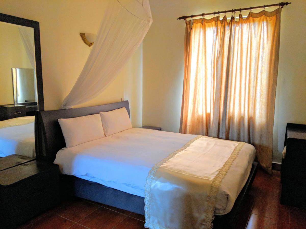 Prestige Hotel Suites Kampala Exterior foto