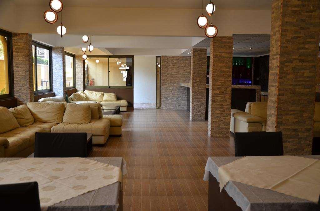 Prestige Hotel Suites Kampala Restaurante foto